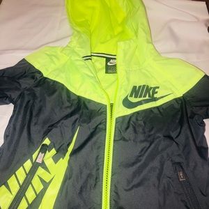 Boys zip up windbreaker with hood